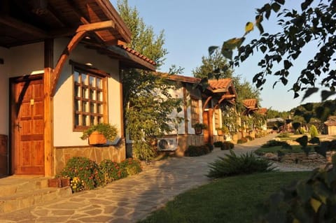 Property building, Garden, Garden view