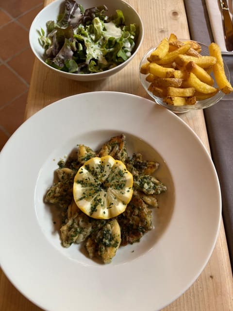 Restaurant/places to eat, Lunch