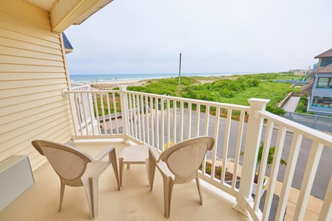 Property building, Balcony/Terrace