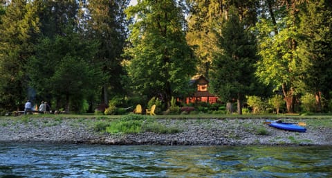 Eagle Rock Lodge Capanno nella natura in McKenzie River