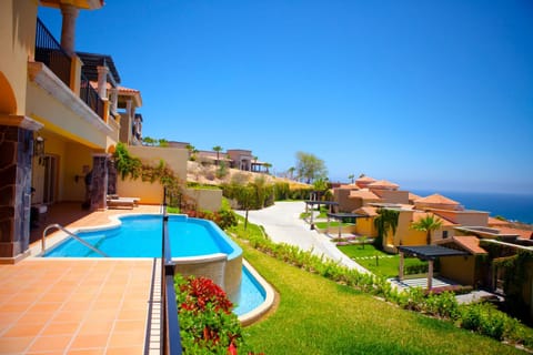 Pueblo Bonito Montecristo Luxury Villas - All Inclusive Resort in Cabo San Lucas