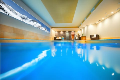 Spa and wellness centre/facilities, Swimming pool