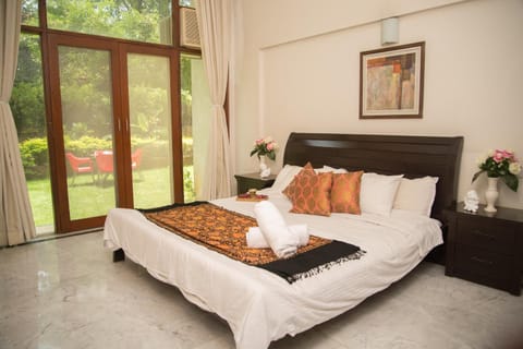 Hermitage Suites Koregaon Park Garden & Terrace Room Condo in Pune