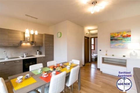 Vera Luxury Apartment Condo in Sirmione