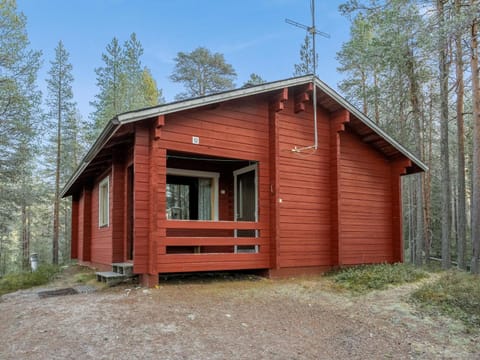 Holiday Home Viipusjärvi 12 by Interhome House in Lapland