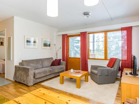 Holiday Home Karhunvartijan pirtti b2 by Interhome House in Lapland