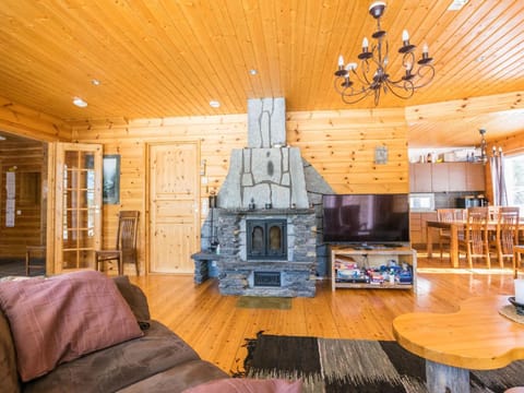 Holiday Home Luppoaika by Interhome House in Lapland