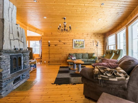 Holiday Home Luppoaika by Interhome House in Lapland