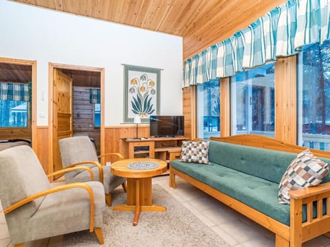 Holiday Home Villa kuukkeli by Interhome House in Lapland