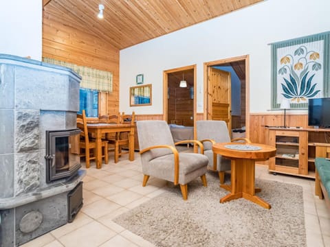 Holiday Home Villa kuukkeli by Interhome House in Lapland