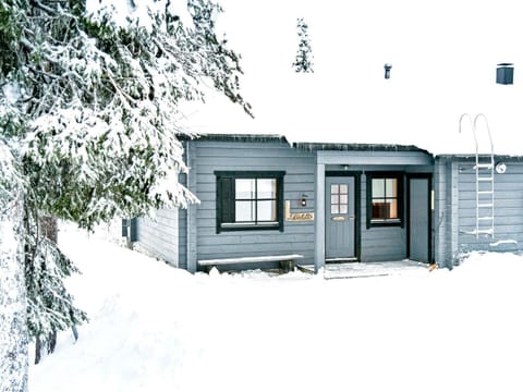 Holiday Home Kelkkatyttö by Interhome House in Lapland