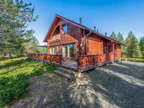 Holiday Home Lapinukonkäännös - incl- 1 ski pass by Interhome House in Lapland