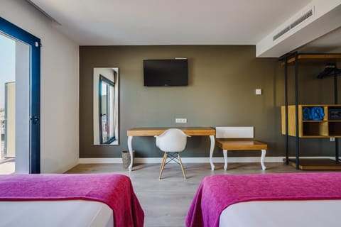 Hotel Brisamar Suites Hotel in Baix Penedès