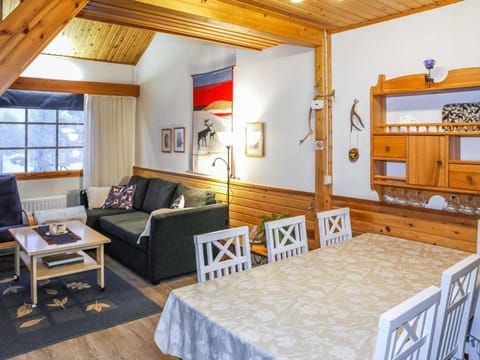 Holiday Home Tunturikuksa by Interhome House in Lapland