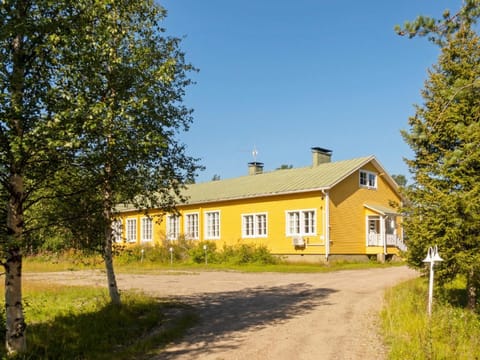 Holiday Home Kinttaanpirtti by Interhome House in Lapland