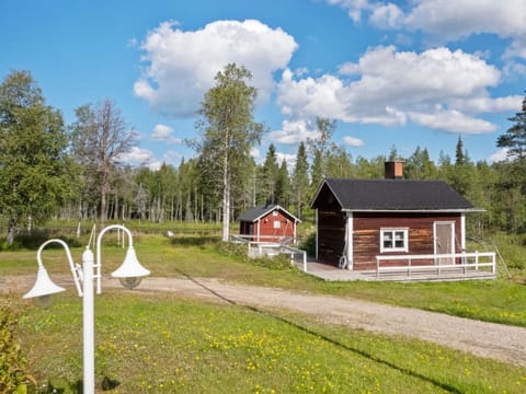 Holiday Home Kinttaanpirtti by Interhome House in Lapland