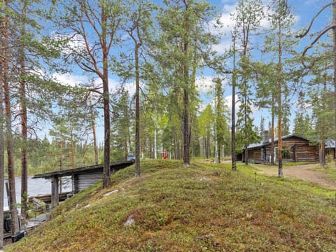 Holiday Home Metsä-luosto by Interhome House in Rovaniemi
