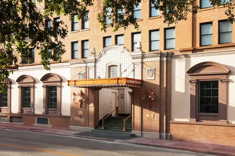 The St. Anthony, a Luxury Collection Hotel, San Antonio Hotel in San Antonio