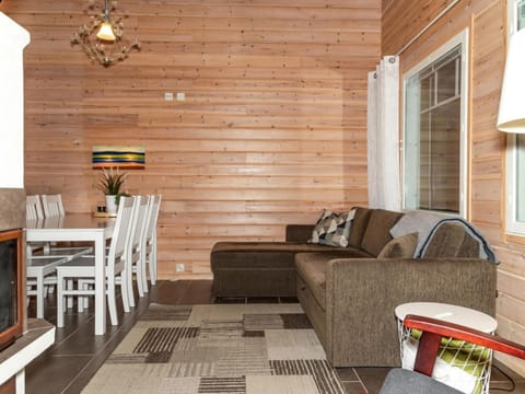 Holiday Home Ylläs-eeli green house c2 by Interhome House in Lapland