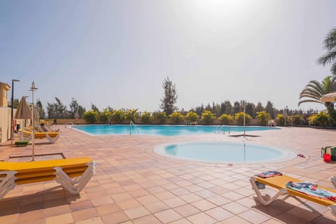 Memorable Holidays With Your Family House in Maspalomas