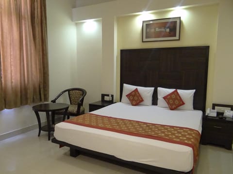 Ratnawali – A Vegetarian Heritage Hotel Hotel in Jaipur