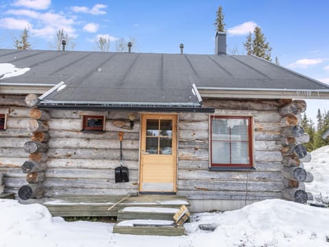 Holiday Home Sapara j 38 by Interhome House in Norrbotten County, Sweden