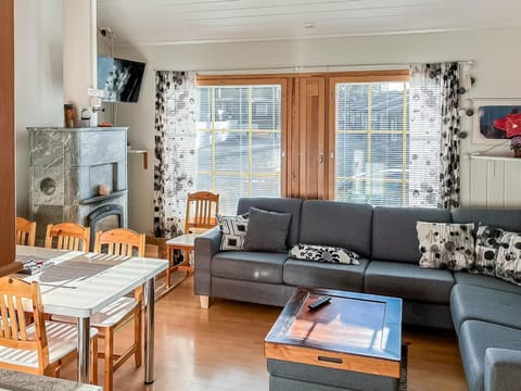 Holiday Home Aihki c-o villa armas 50 by Interhome House in Norrbotten County, Sweden