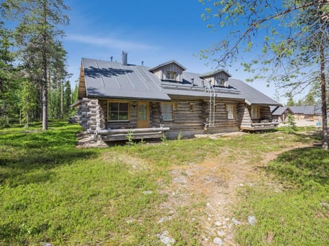 Holiday Home Teerentie - poronpesä - g20 by Interhome House in Norrbotten County, Sweden