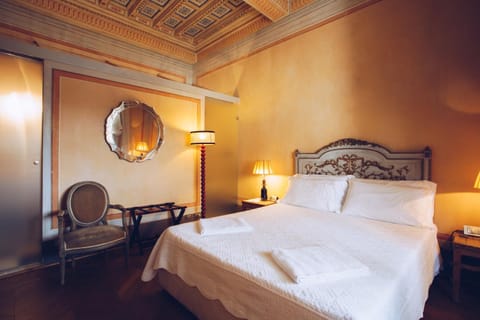Palazzo Rocchi - Residenza D'Epoca Alojamiento y desayuno in Capannori