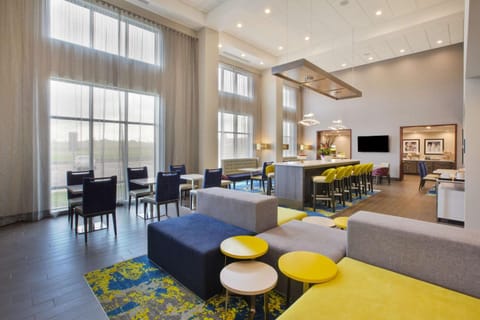Hampton Inn & Suites By Hilton, Southwest Sioux Falls Hotel in Sioux Falls