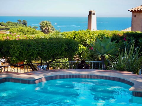 Pool view, Sea view, Swimming pool
