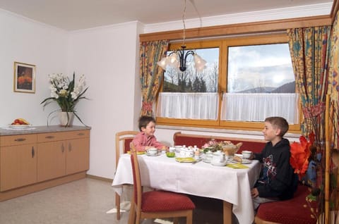 People, Photo of the whole room