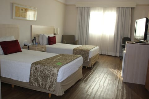 Comfort Suites Londrina Hotel in Londrina