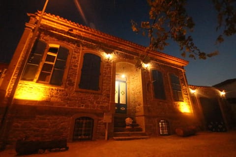 Facade/entrance, Night