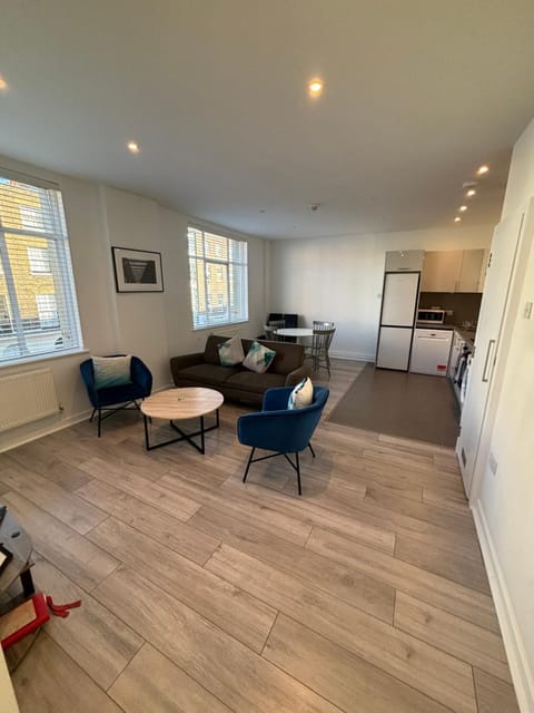 Access Euston Apartment in London Borough of Islington