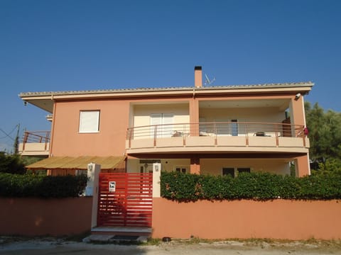 Socrates Family Apartments Apartment in Lefkada