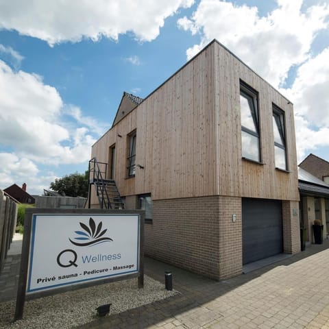 Q Studio Chambre d’hôte in Zottegem