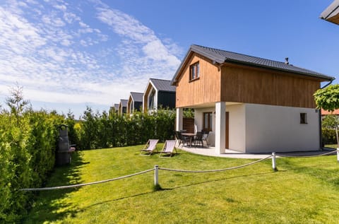 Property building, Garden, Garden view