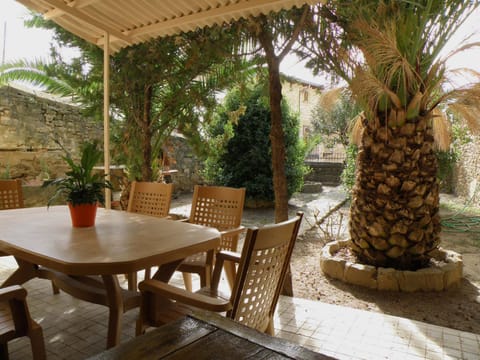 Patio, Garden, Garden view