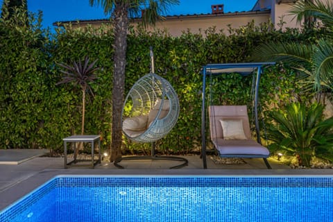 Garden, Pool view