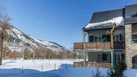 Property building, Winter