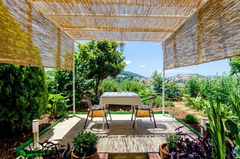 Apartments & Room Lino Bed and Breakfast in Dubrovnik