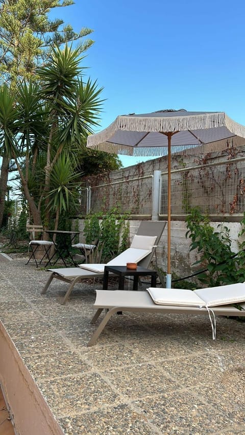 Garden, Garden view, sunbed