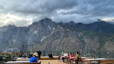 Tiger leaping gorge tea horse gasthaus Vacation rental in Sichuan