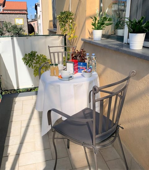 Balcony/Terrace, Breakfast