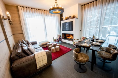 Chalet Migui Luxury Living & Spa *****, Crans Montana Appartement in Sierre