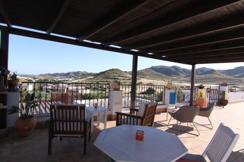 Balcony/Terrace, Mountain view