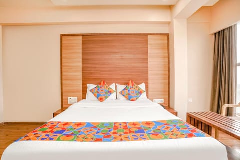 FabHotel Mahadev Residency Hotel in Thane