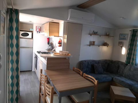 davorel mobil home Campground/ 
RV Resort in Les Mathes