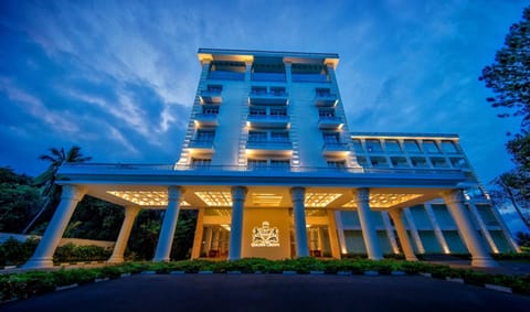 The Golden Crown Hotel Hôtel in Kandy